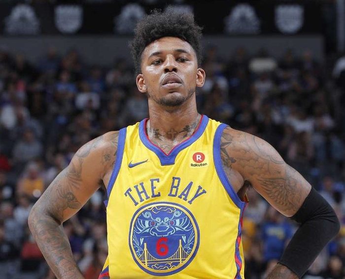 开对手肋部 开对手肋部