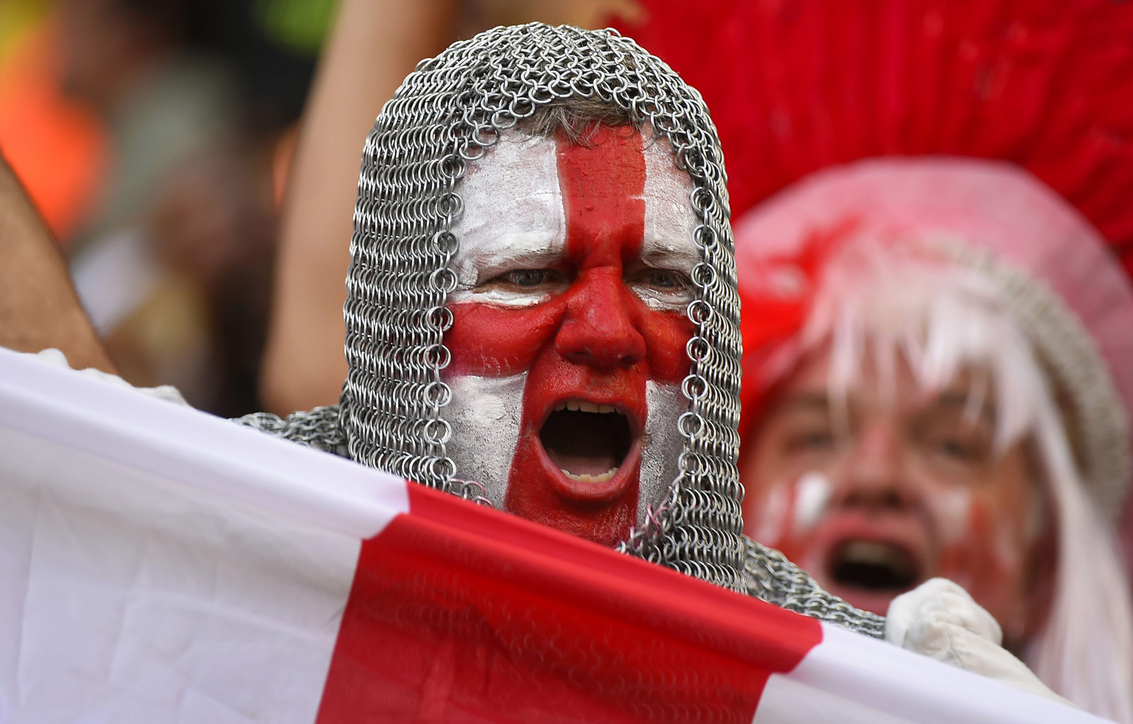 入禁区低射 入禁区低射