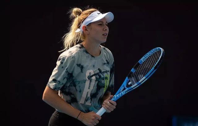 里用一行强 里用一行强